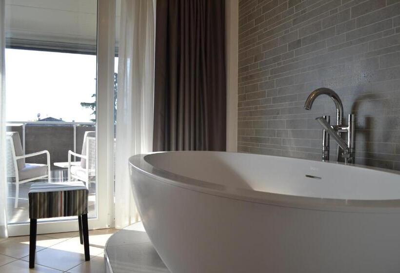 סוויטה, Villa Franca