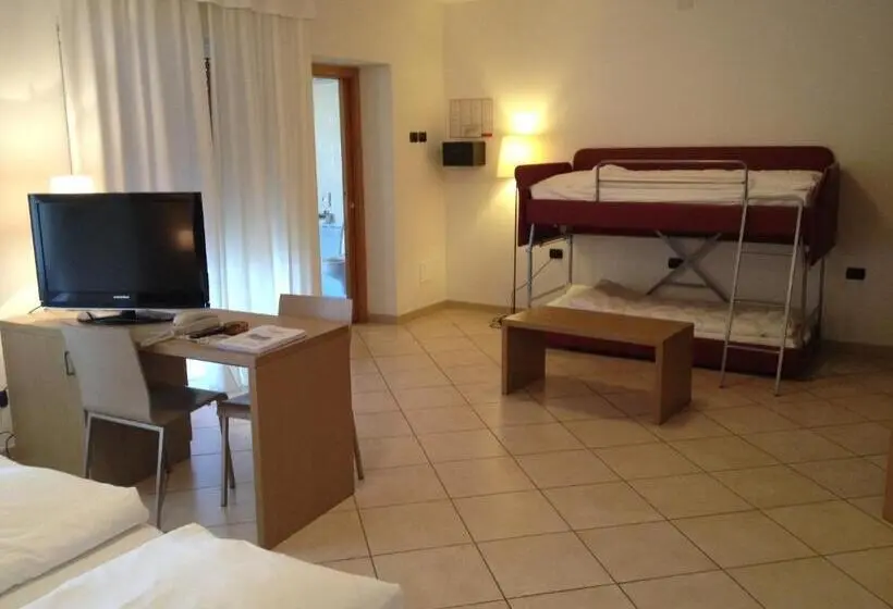 スタンダード４人部屋, Villa Franca