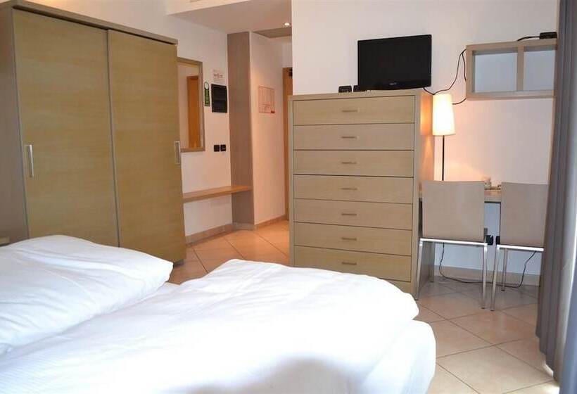 חדר סטנדרט עם מרפסת, Villa Franca