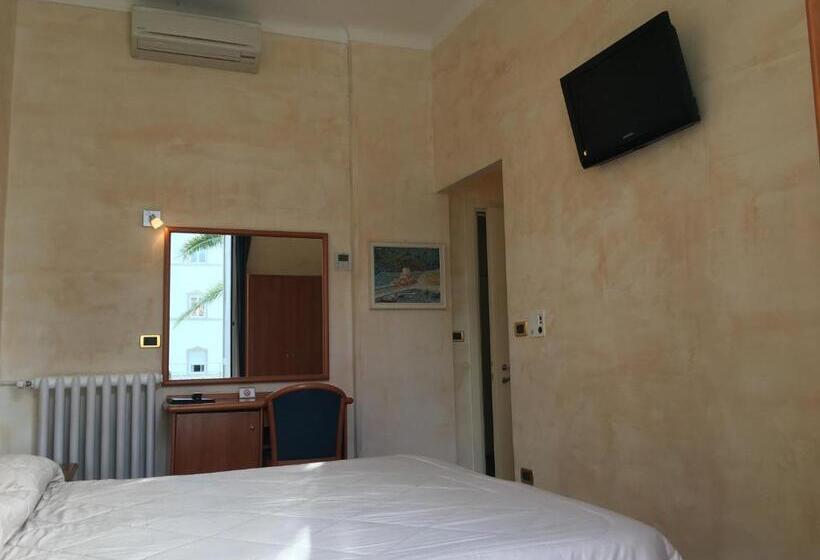 标准间带阳台, Villa Igea