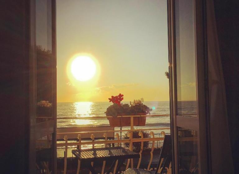 家庭海景房, Villa Igea