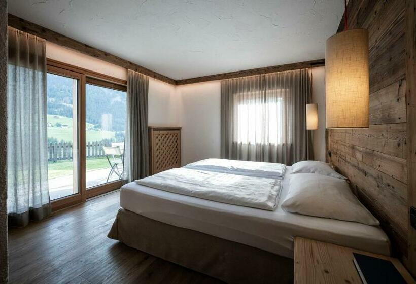 Апартаменты 2 Спальни, Residence Cesa Sassela