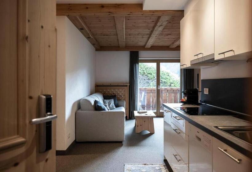 Апартаменты 2 Спальни, Residence Cesa Sassela