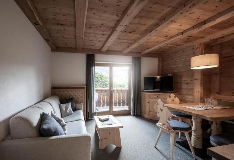 Апартаменты 2 Спальни, Residence Cesa Sassela