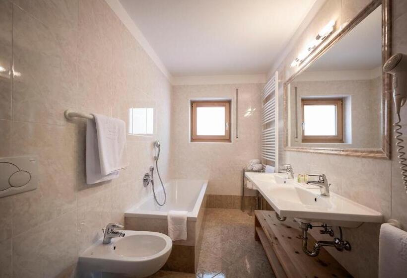 Апартаменты 2 Спальни, Residence Cesa Sassela