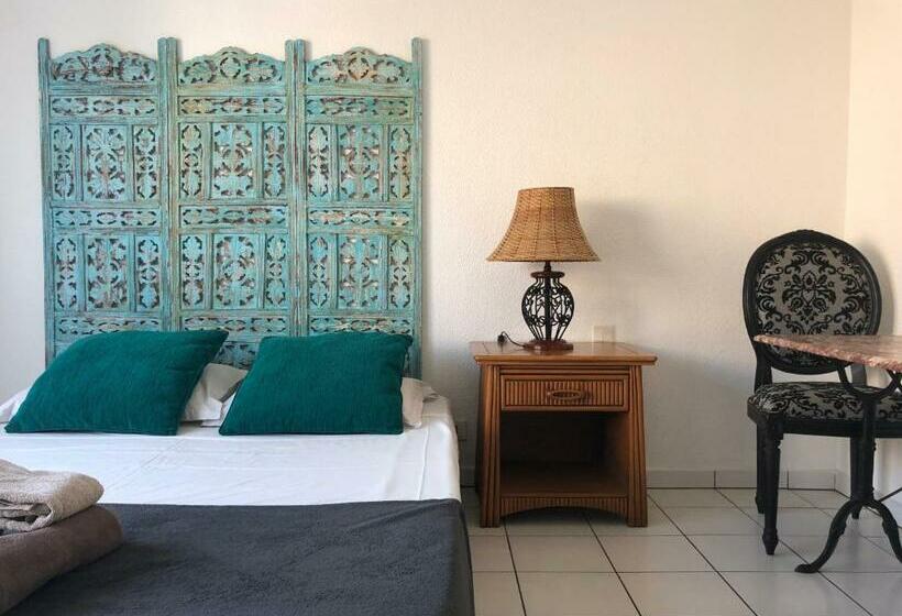 استودیوی استاندارد, Résidence Marina Beach