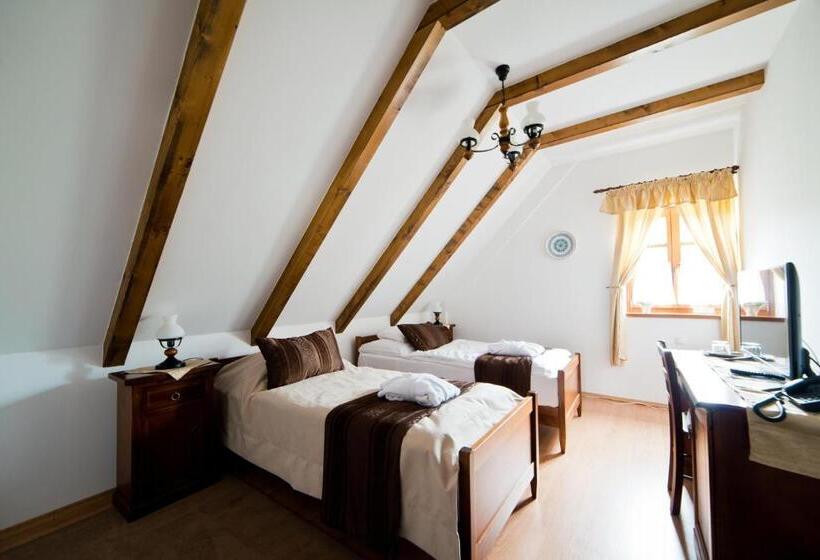 家庭间, Zselicvölgy Szabadidőfarm