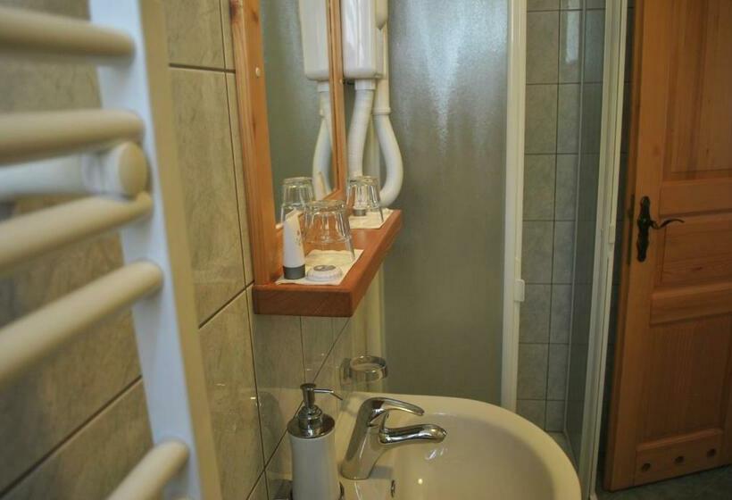 اتاق استاندارد, Tourist Farm Pr Dovar