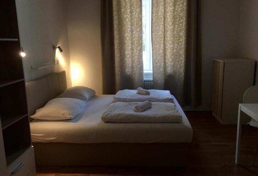 اتاق استاندارد, C Punkt Hostel