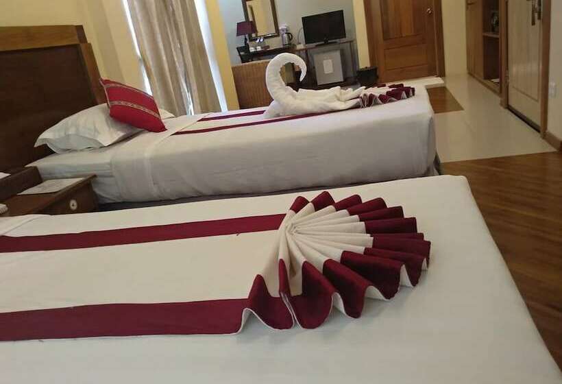 اتاق سوپریور, Golden Guest Hotel Dawei