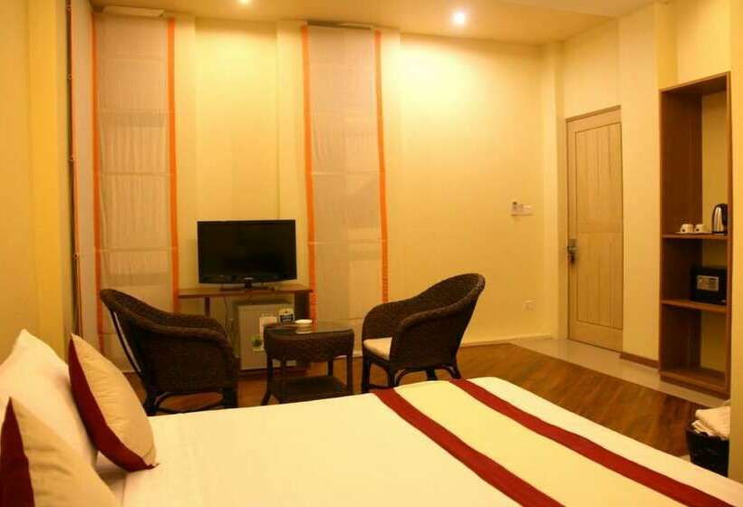 اتاق لوکس, Golden Guest Hotel Dawei