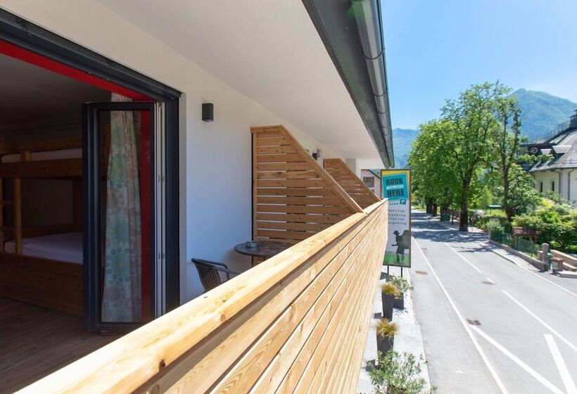 تختخواب در اتاق مشترک, Hostel Soča Rocks