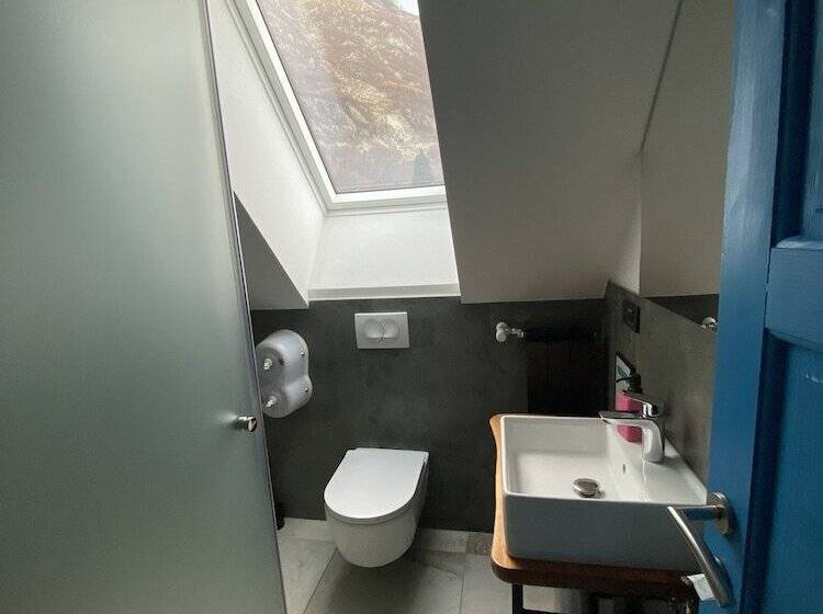 تختخواب در اتاق مشترک, Hostel Soča Rocks