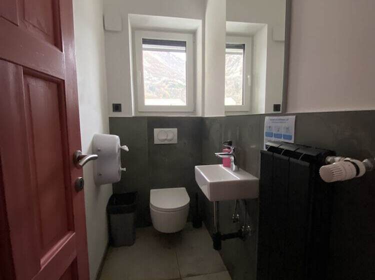 تختخواب در اتاق مشترک, Hostel Soča Rocks