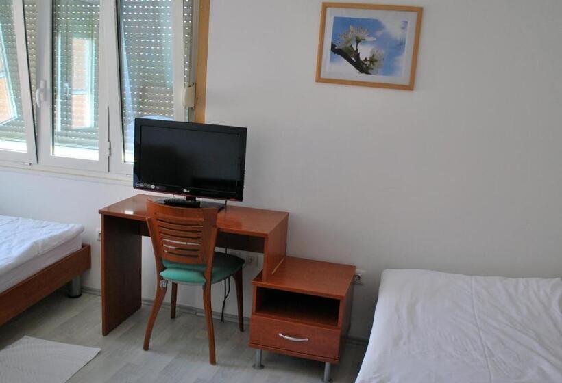 اتاق استاندارد, Bed And Breakfast Kogoj