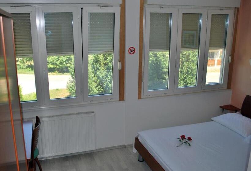 اتاق استاندارد, Bed And Breakfast Kogoj
