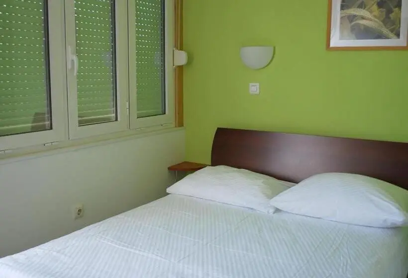 اتاق استاندارد, Bed And Breakfast Kogoj