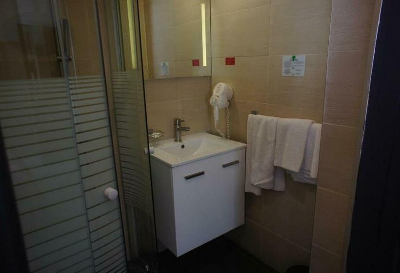 اتاق استاندارد, Central