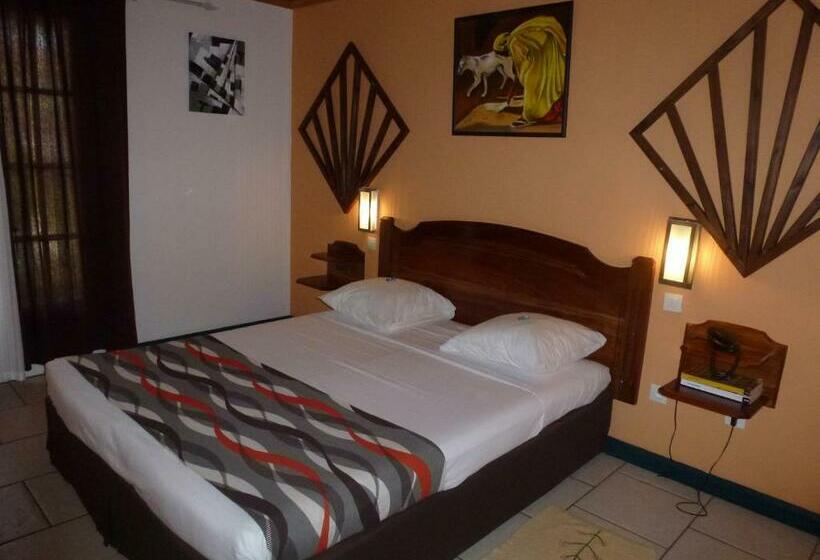 اتاق راحتی, Des Neiges