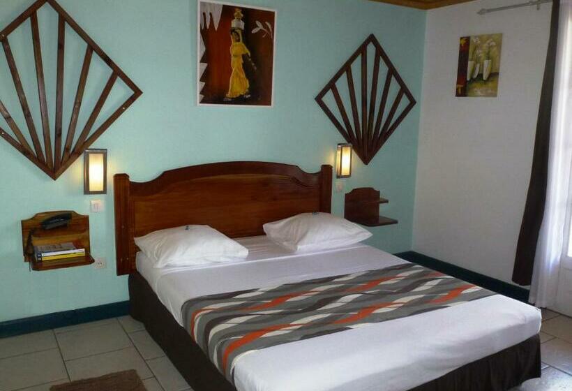 اتاق استاندارد برای معلولان, Des Neiges