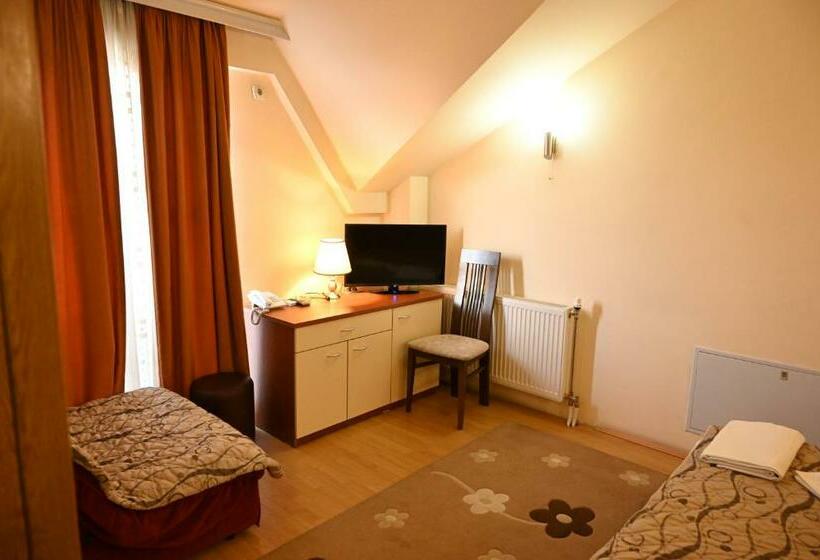 Deluxe Suite King Bed, Harmony