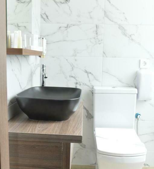 اتاق لوکس, Harmony