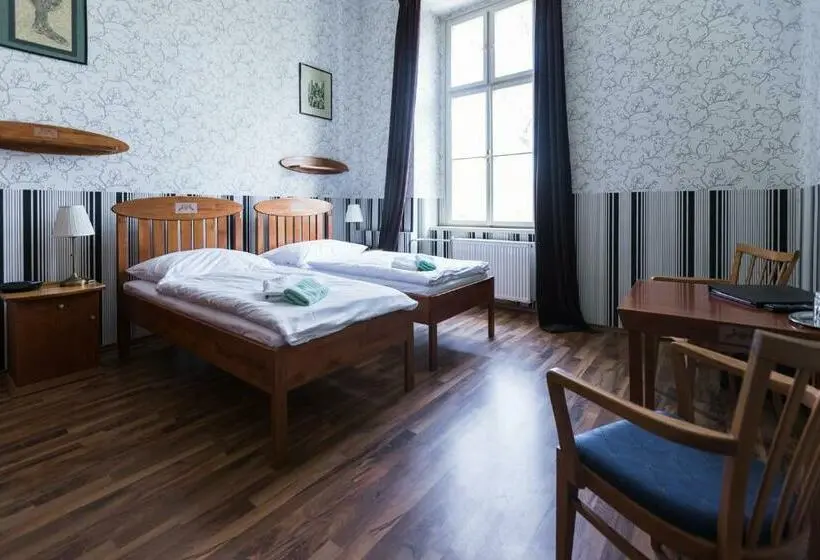 Standard-huone, Kaštieľ Mojmírovce