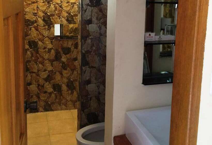 חדר סופריור, Montani Beach Resort Puerto Galera Powered By Cocotel