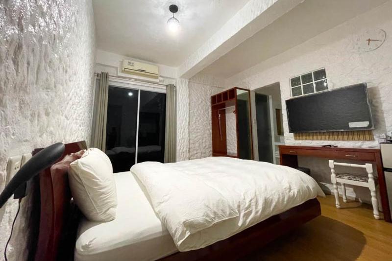 חדר סופריור, Montani Beach Resort Puerto Galera Powered By Cocotel