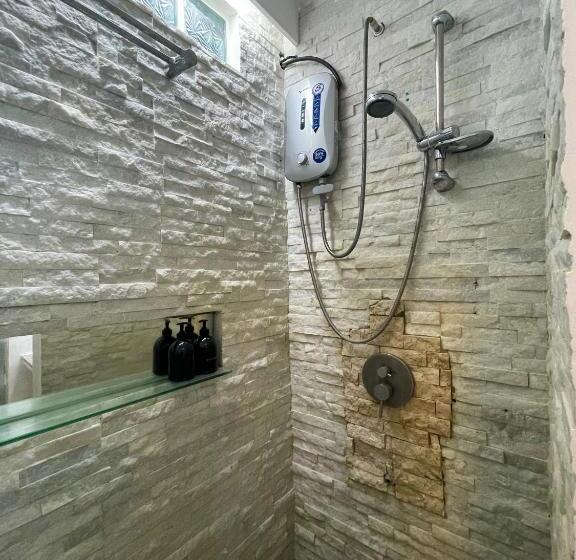 חדר סטנדרט נוף לים, Montani Beach Resort Puerto Galera Powered By Cocotel