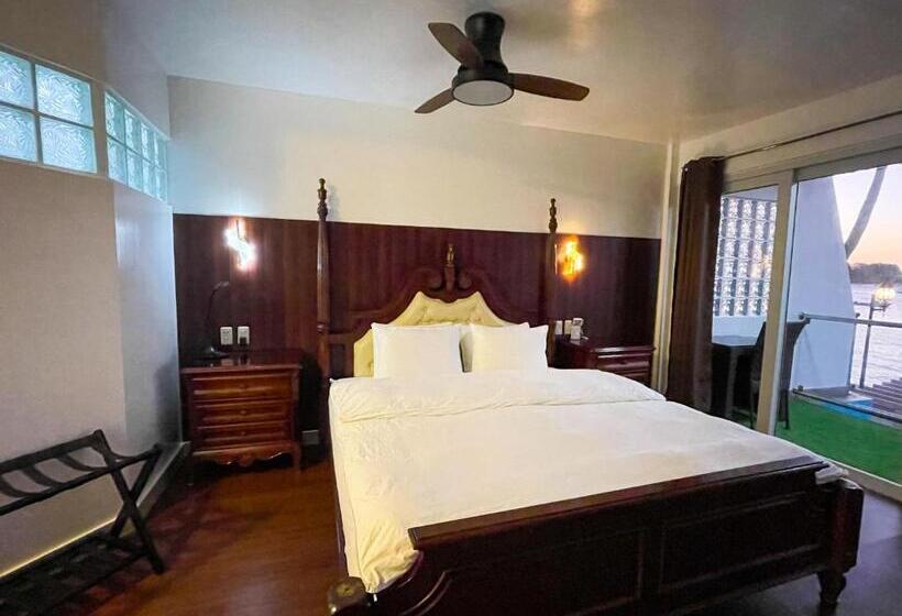 חדר סטנדרט נוף לים, Montani Beach Resort Puerto Galera Powered By Cocotel