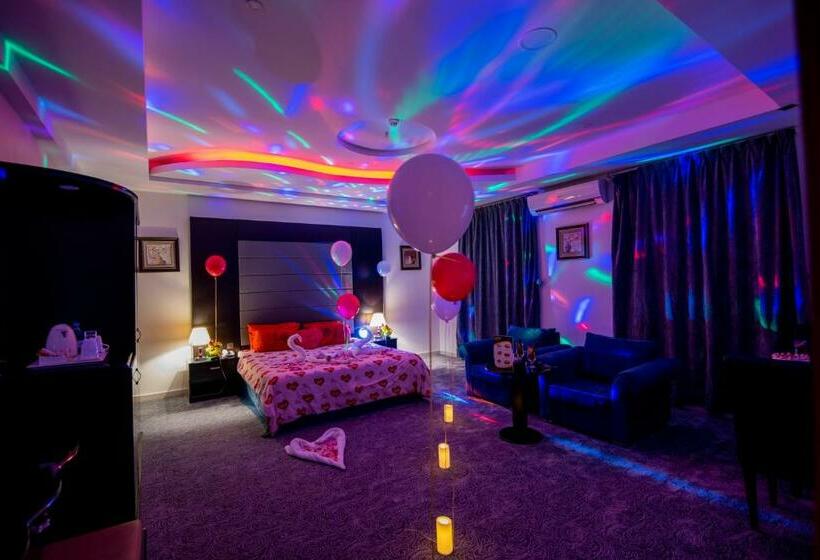 ジュニアスイート, Rose Oasis