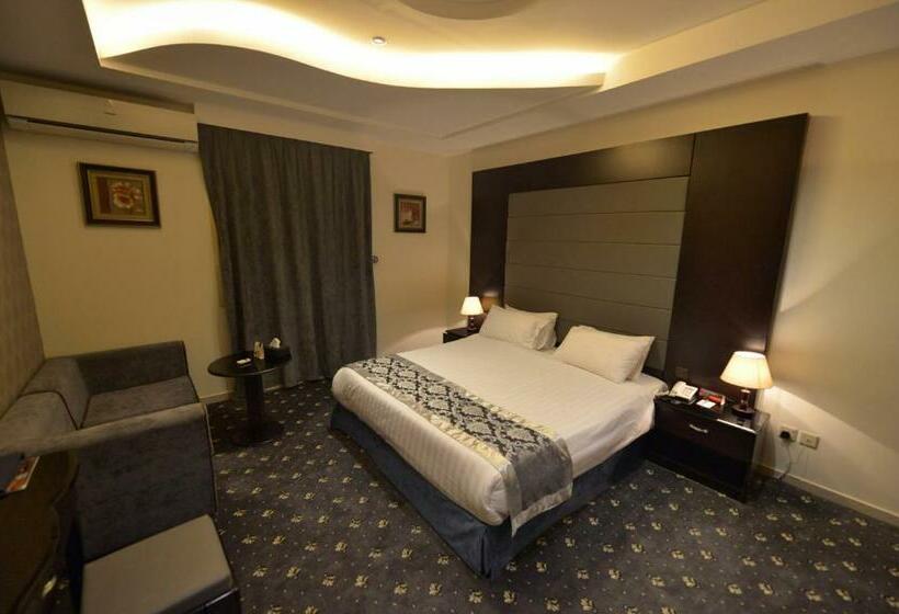 ジュニアスイート, Rose Oasis