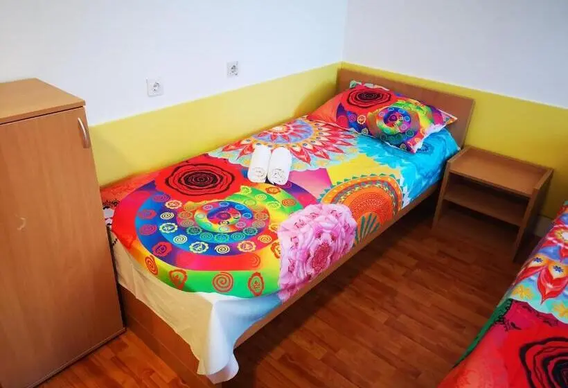 اتاق استاندارد, Prenočišča Prisoje