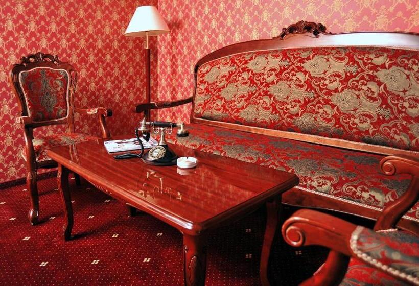 سوییت لوکس, White House