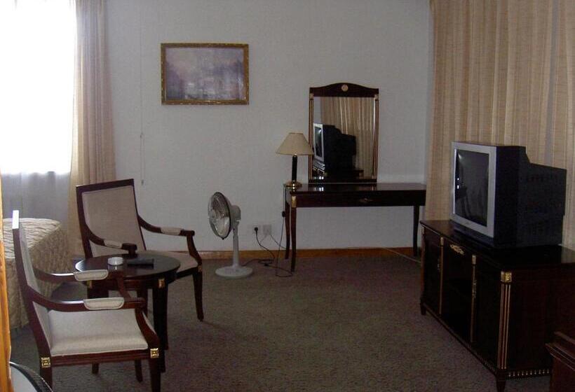 اتاق سوپریور یک تخته, White House