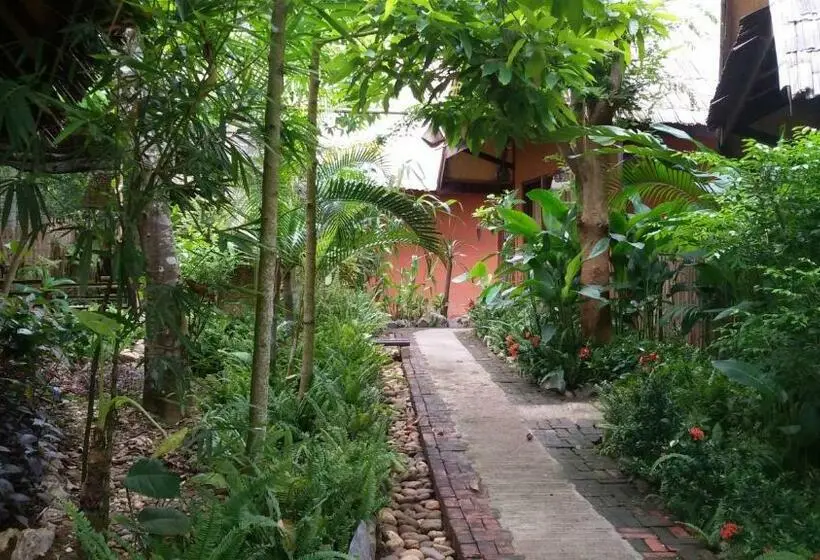 اتاق استاندارد با چشم‌انداز, Mandala Ou Resort