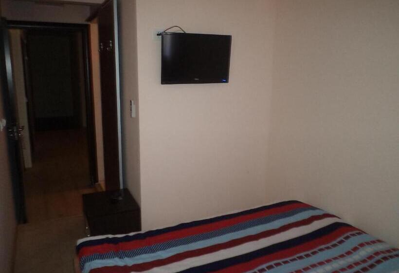 اتاق استاندارد یک نفره, Villa Sparadise