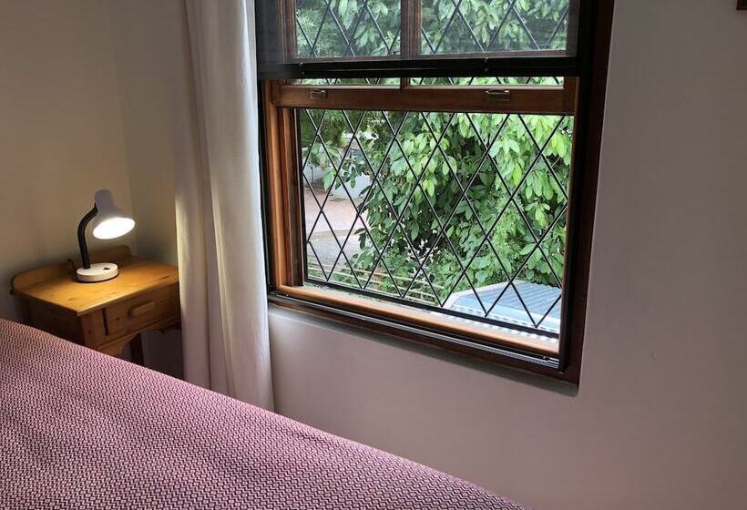 غرفة قياسية, 10 Alexander B&b