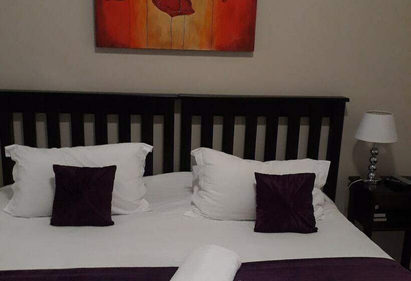 带大床的标准间, Absolute Cornwall Bed And Breakfast