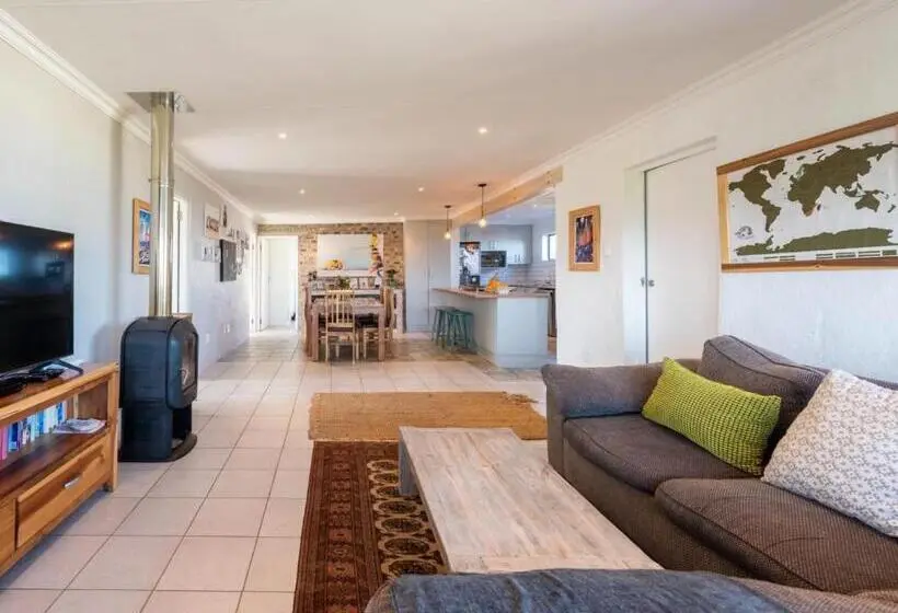 １ベッドルームのデラックスアパートメント, Afrovibe Beach Villa