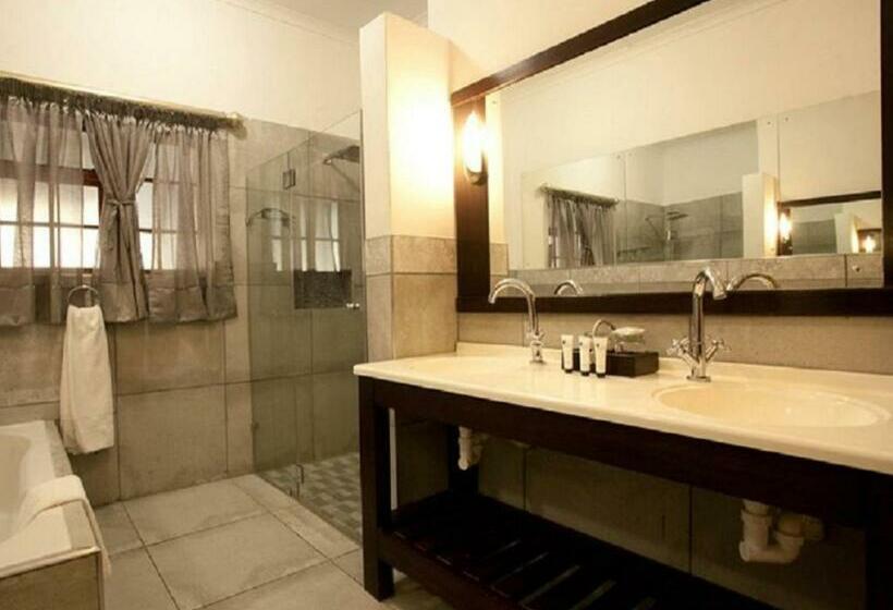 １ベッドルームハウス, Kronenhoff Guesthouse