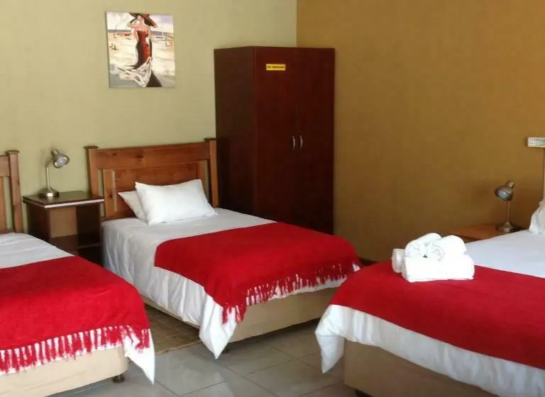 اتاق خانوادگی, Amigos Bed & Breakfast   No Loadshedding