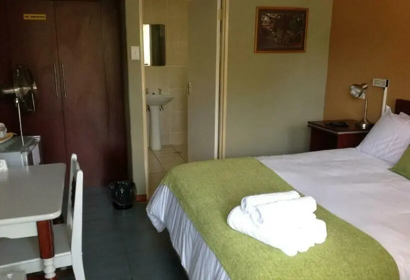 اتاق اکونومی, Amigos Bed & Breakfast   No Loadshedding