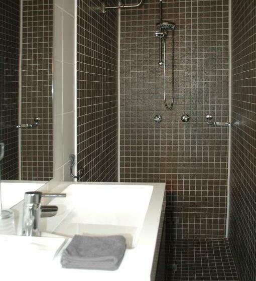 جناح, B&b Sauvignon Country Lodge