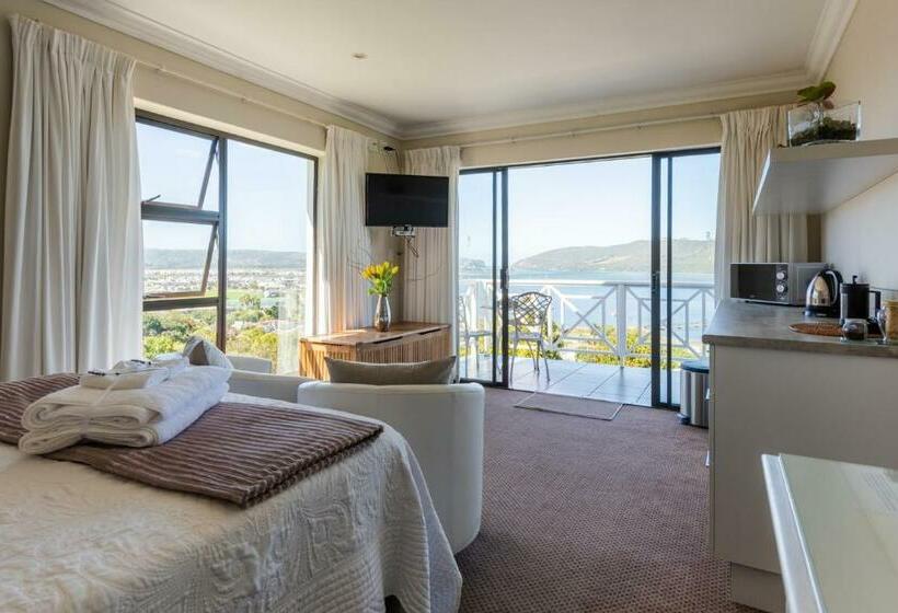 Люкс, 6 On Protea