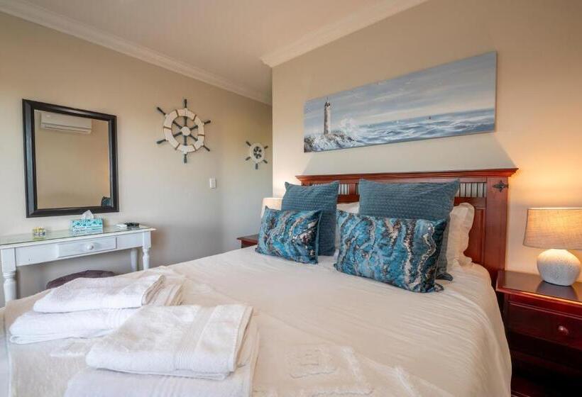 Люкс, 6 On Protea