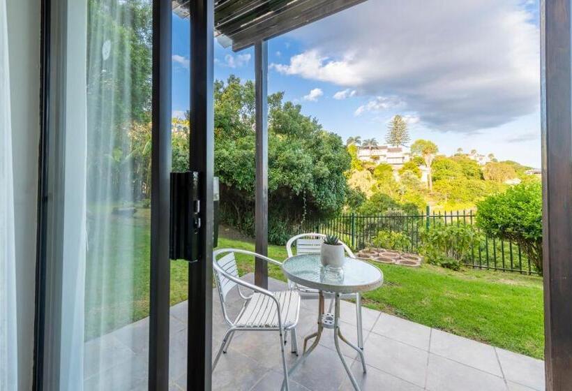 סוויטה, 6 On Protea