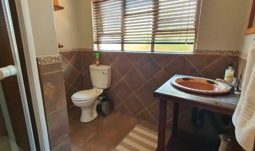 浴室共有ファミリールーム, Aero Lodge Guest House
