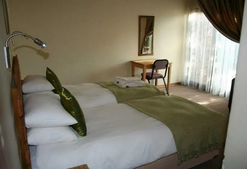 スタンダードルーム, Aero Lodge Guest House